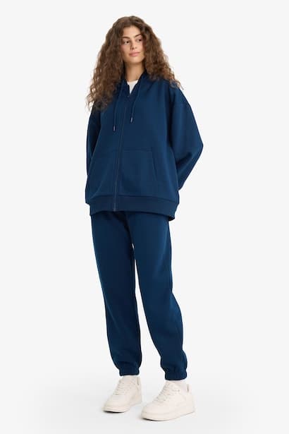 Jogger Fit Elastic Banded Leg Thick Fabric Trousers (3)