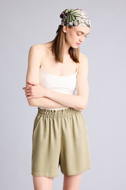 Paperbag Fit Belmando High Waist Wide Leg Shorts (٣)
