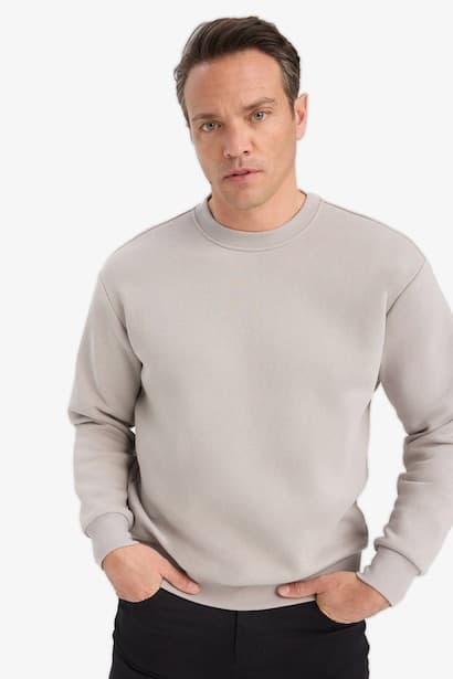 Relax Fit Crew Neck Thick Basic Sweatshirt (3)