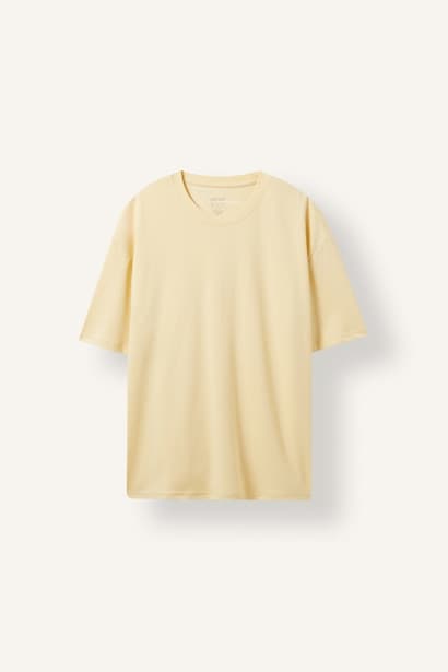 Short Sleeve T-Shirt (٤)