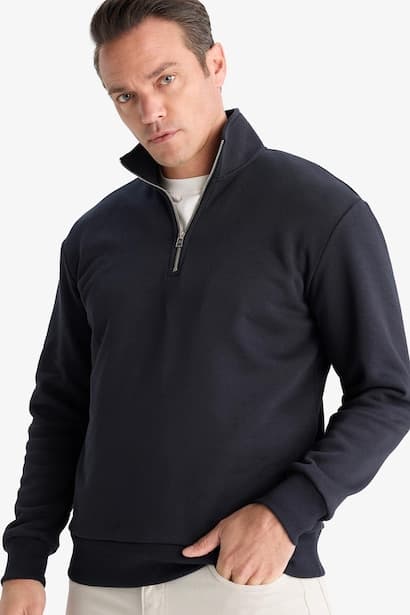 Regular Fit Half Zippered Basic Sweatshirt (٤)