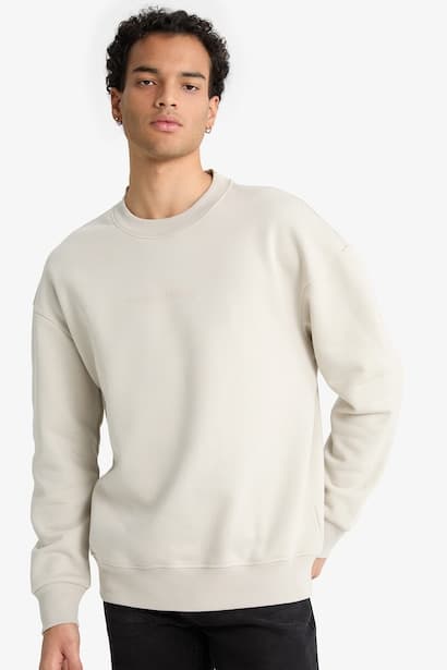 Boxy Fit Printed Long Sleeve Sweatshirt