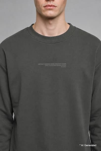 Boxy Fit Printed Crew Neck Long Sleeve Sweatshirt (٤)