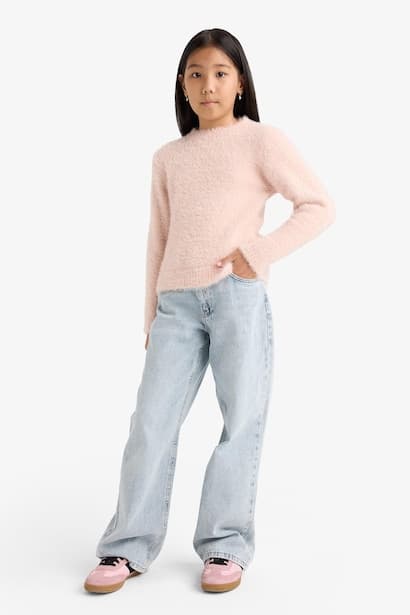 Girl Regular Fit Crew Neck Knit Pullover (3)