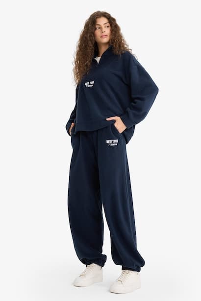 Standard Fit Tie Waist Fleece Sweatpants Trousers (٣)