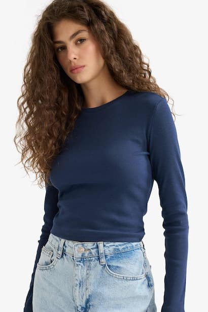 Slim Fit Camisole Long Sleeve T-Shirt (٣)
