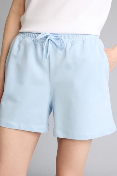 Standard Fit Elastic Waist Sports Shorts (٣)