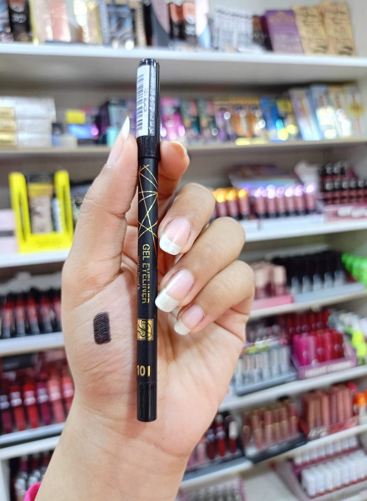 RoseBerry Long Lasting Waterproof Eyeliner Pencil -101
