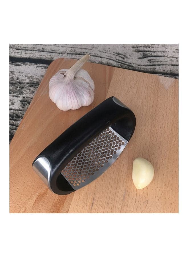 Curved Garlic Press Black/Silver 110x70x51mm Graters (٥)