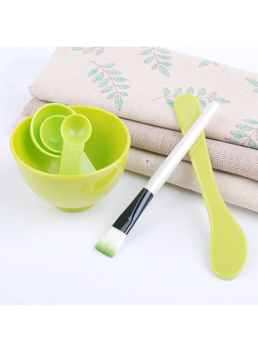 4-In-1 Mask Bowl, Mask Stick, Mask Brush And Gauge Set Assorted Face Brushes & Sponges (٦)