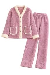 بيجامة شتوي بولار لافندر – طقم حريمي دافئ بخامة ناعمة للمنزل والراحة AB Pajamas