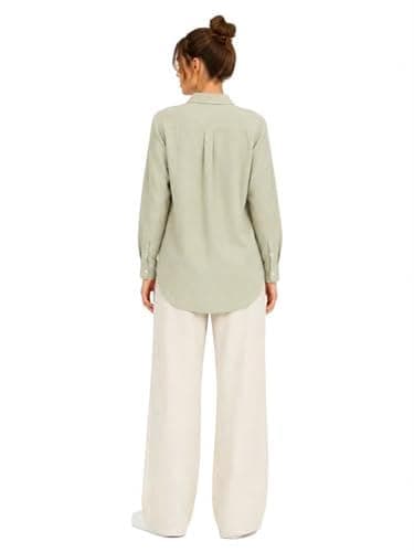 CAESAR Womens Women's linen blouse with a collar and buttons down the front Women's linen blouse with a collar and buttons down the front Outerwear