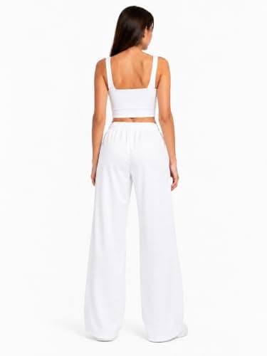 CAESAR Womens Women's wide-leg trousers featuring linear designs Women's wide-leg trousers featuring linear designs Outerwear