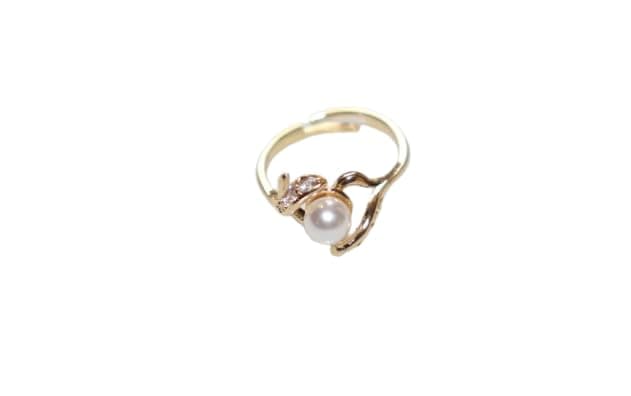 Elegant Design Gold Ring With White Pearl And Crystal Detailing Adjustable For Women -Mg_bla 02