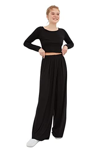 Trendyol Womens Black Viscose Knitted Pajamas Set TWOAW21AU0034 Pajama Set (pack of 1) Coordinated outfit