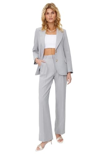 Trendyol Woman Limited Edition Gray Straight Cut Pleated Woven Trousers TWOAW23PL00401 Trousers Pants