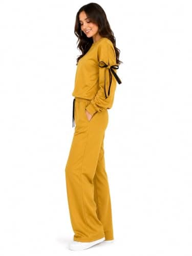 CAESAR Womens Women's winter tracksuit with a fur back and bows on the sleeves Women's winter tracksuit with a fur back and bows on the sleeves Outerwear
