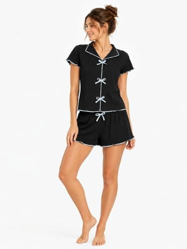 CAESAR Womens Women's Derby two-piece pajama set: shorts and t-shirt with bows on the chest Women's Derby two-piece pajama set: shorts and t-shirt with bows on the chest