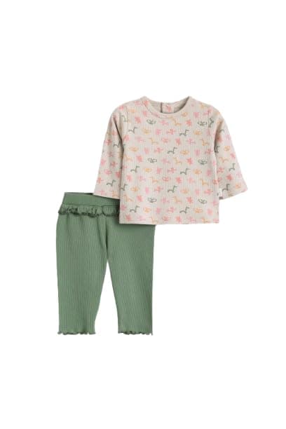 Junior Baby Girls 2-Piece Autumn Outfit Set – Long Sleeve Printed T-Shirt & Soft Pants, Cotton Blend Infant Clothing Set, Multicolor, 09 Coordinated outfit