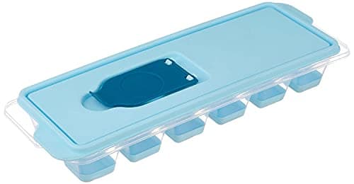 Dunya silicone ice tray with plastic cover