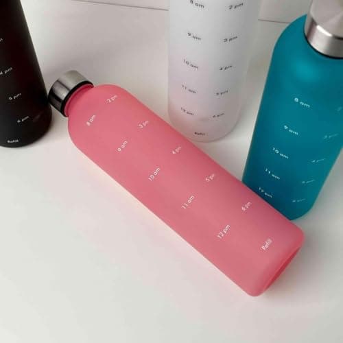Generic Plastic water bottle, 1-liter capacity, Leak-proof, secure lid, Available in multiple colors, .za