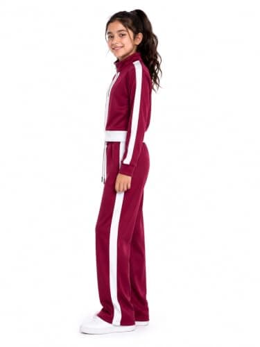 CAESAR Womens Girls' winter tracksuit featuring a fur-lined back and a half-zip closure on the chest Girls' winter tracksuit featuring a fur-lined back and a half-zip closure on the chest Outerwear