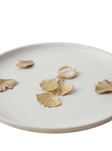 Elegant Stainless Steel Shell Earring Stylish Ear Accessory for Women