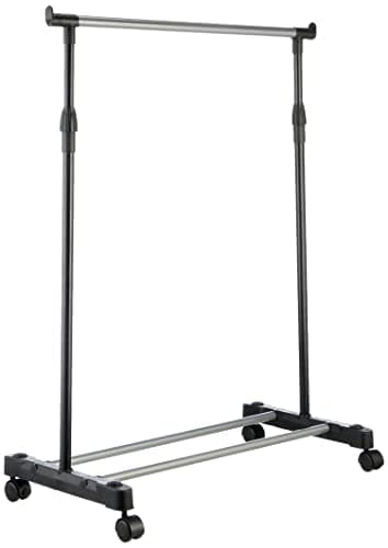 Single clothes hanger