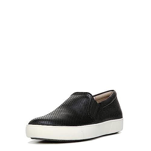 Naturalizer Women's Marianne Loafer, Black, 9.5