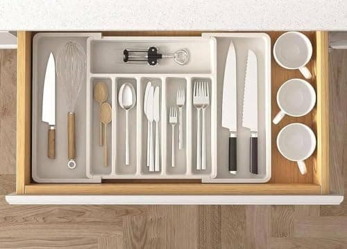 Generic Kitchen Cutlery Drawer Organiser, High-Quality Plastic, 8 Compartments, Space-Saving Utensil Storage, .bl Caddy