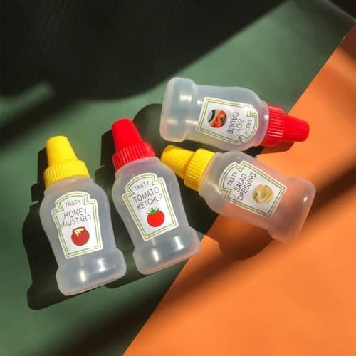 Portable Ketchup and Sauce Bottles Set of 2 Small Leakproof Containers for Lunchbox Travel Easy Carry Plastic Condiment Storage for On-the-Go Meals