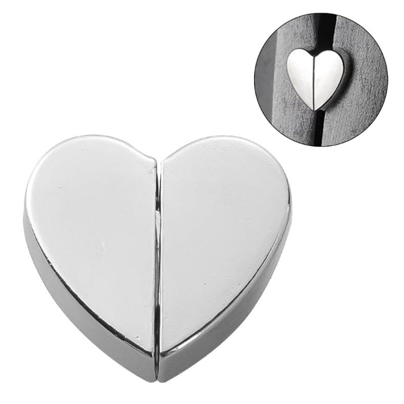 Heart Magnetic Curtain Closure Clips Rustproof Metal Light Blocking Pair