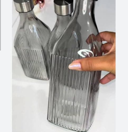 Generic Glass Water Bottle with Stainless Steel Cap, Ribbed Design, 1000ml Capacity, .ex