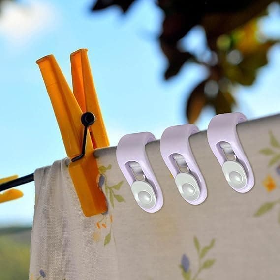 6-Piece Bed Sheet Clips Fasteners Set for Duvets Blankets and Mattresses Practical Bedding Grippers to Keep Sheets in Place Secure Bedding Holders