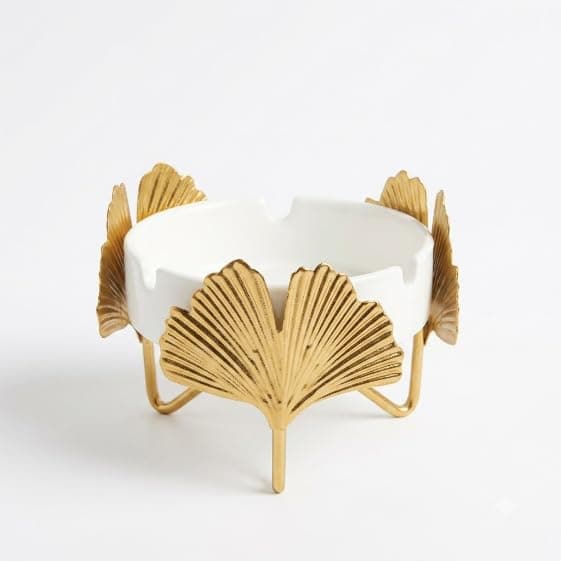 Luxury Ceramic Ashtray Gold Leaf Design Elegant Home Office Ashtray for Daily Use and Hospitality Add a Luxurious Accent Accent to Place