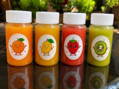 Generic This 135ml juice bottle is specially designed for school-aged children, offering the perfect size for lunchboxe,Made from safe plastic suitable for cold drinks,4 pieces, .Ais