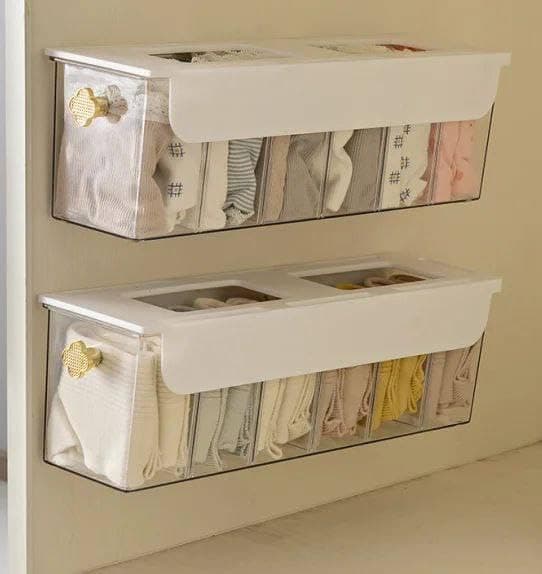 Generic Socks and Underwear Organiser Box with Lid, Clear Storage Bin with 6 Movable Compartments for Accessories, Wires, Chargers, .sew