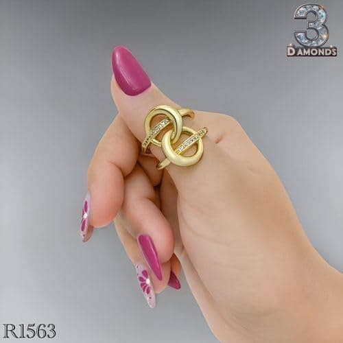3 Diamonds 292474661779675 Gold-Plated Interlinked Circle Ring – Elegant Zircon Accent Design For Women-1