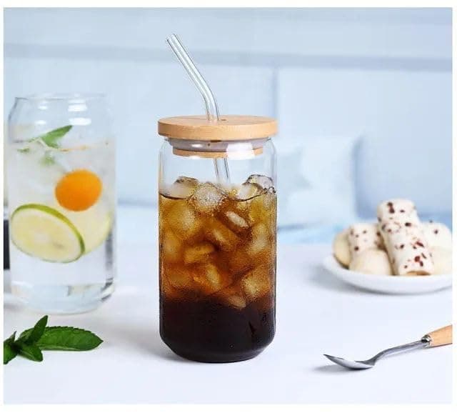 Shalemoa Cup with Wood Lid and Glass Straw: suitable for serving juices and ice coffee, 500 ml Drinking cup