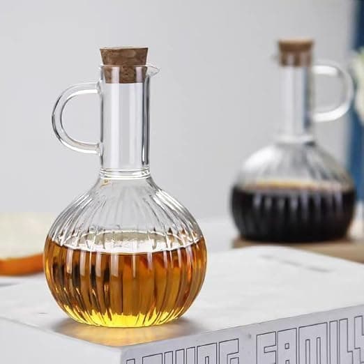 Double Oil & Vinegar Dispenser Set with Wooden Stand – Glass Oil Bottles with Handle for Olive Oil, Vinegar & Sauce – Modern Kitchen Table Oil Cruet Set