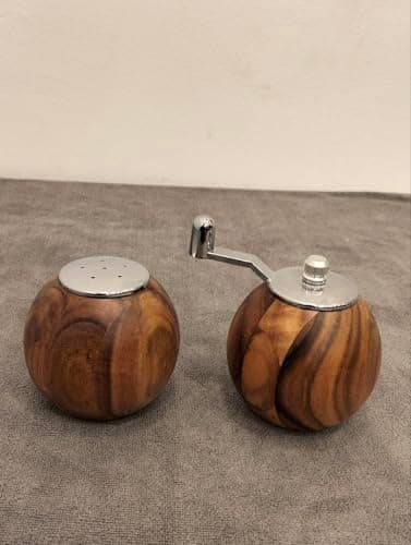 Generic Handcrafted Wild Olive Wood Salt and Pepper Grinder Set, Spherical Kitchen Shakers with Stainless Steel Top, 2-Piece. Seasoning mill