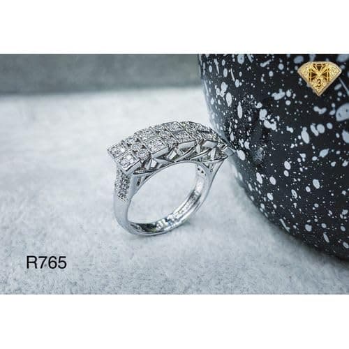 3 Diamonds 292474661778859 Platinum Plated Ring for Women with Zircon Stone - Silver