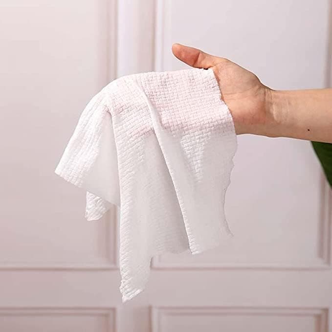 Magic Compressed Towel Bucket 20 Pcs Water Stretch Small Size Practical Easy to Carry Daily Use Travel Club Work Soft Material Highly Absorbent Multipurpose Light Quick Prep