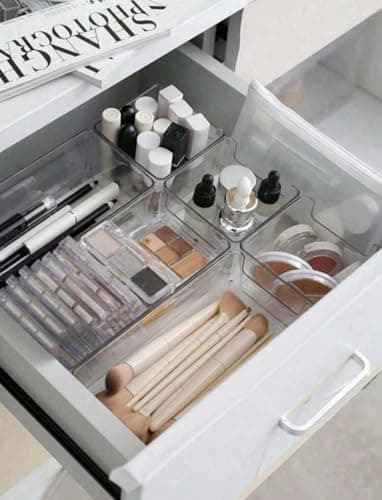 Clear Acrylic Drawer Organizer Set of 8 Multi Sizes for Organizing Kitchen Tools Makeup Accessories Elegant and Modern Design High Quality Caddy