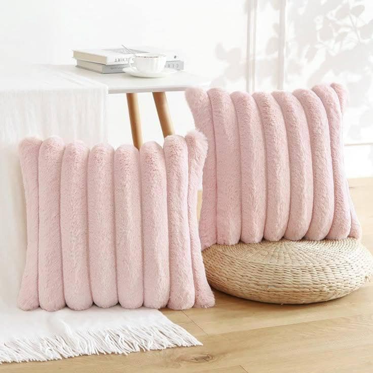Generic Faux Fur Throw Pillow Covers, Cream White, 45x45 cm, Soft Plush Cushion Cases with Zipper Closure, 2 Pack .flo (Pink) Decorative pillow cover