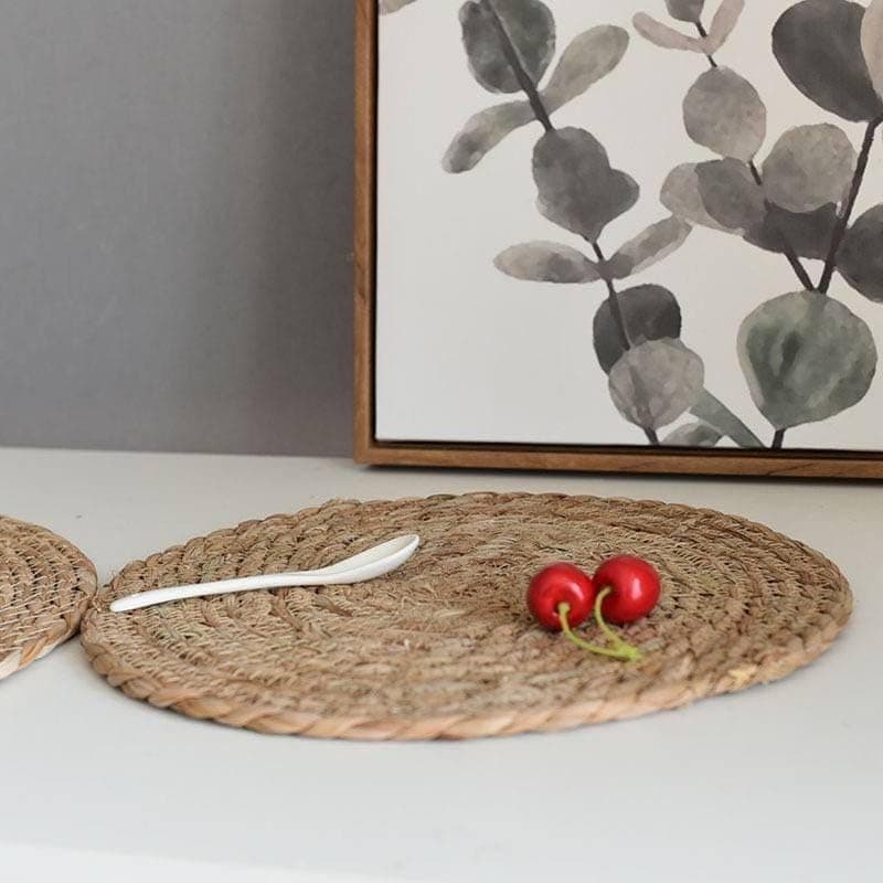Generic Round Wicker Coaster, Natural, 25cm, High Heat Insulation, Table Protector, .a2 Trivet