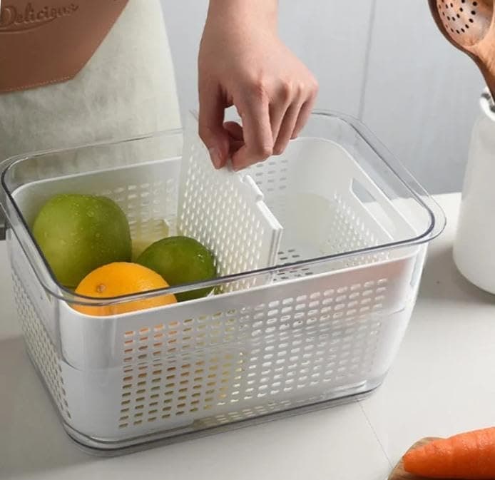 Generic 3-in-1 Refrigerator Container and Organiser, Clear, with Strainer and Washer for Fruit and Vegetables, .bI