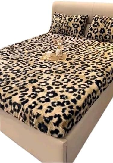 Soft Faux Fur Double Bed Cover Set 160cm with 2 Pillowcases Luxury Winter