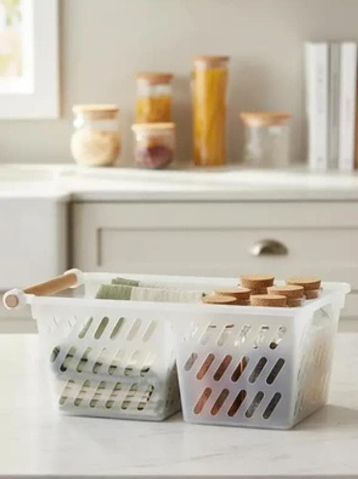 Generic Plastic Storage Basket with Wooden Handle, Kitchen Organiser, 33 x 20 cm, .kl Item container