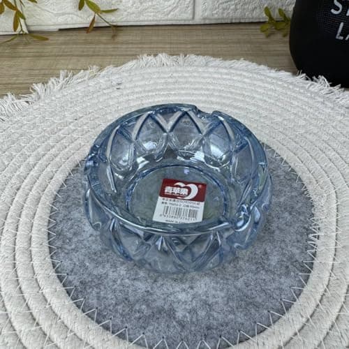Generic Clear Glass Ashtray with Diamond-Engraved Design, Sturdy Wide Rim .bar